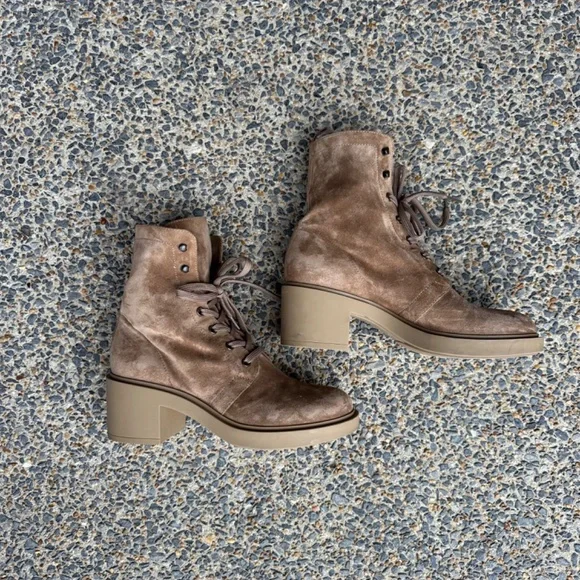 Gianvito Rossi Foster Camel Suede Ankle Boot 38.5 EU - Picture 10 of 13